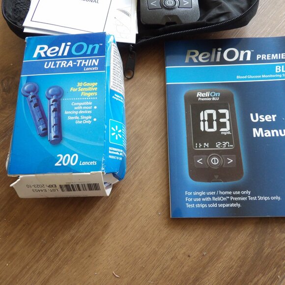 ReliOn Premier BLU Blood Glucose Monitoring System - Picture 3 of 3